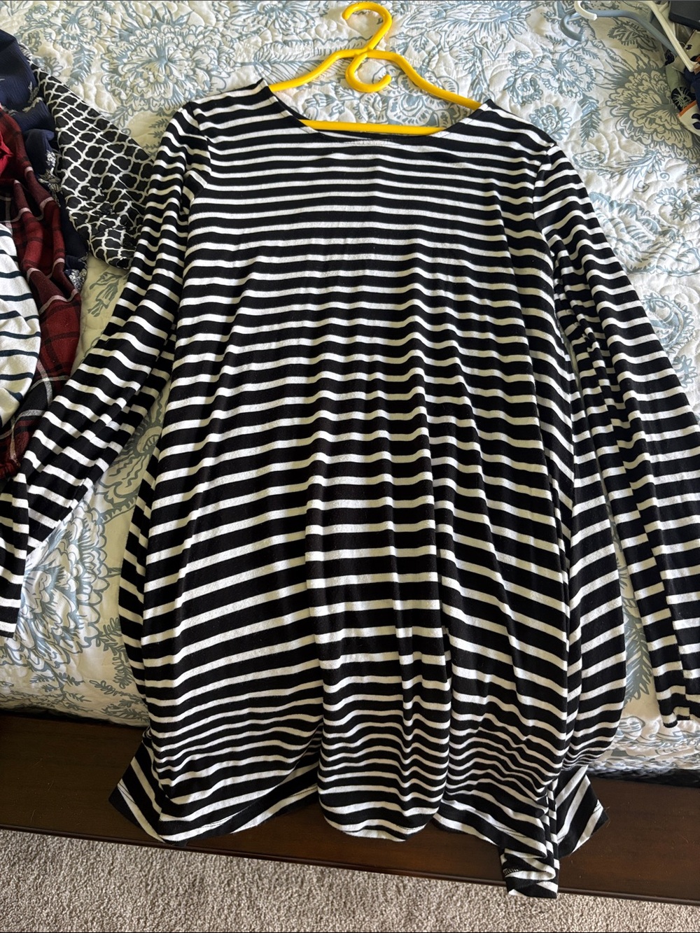 Old Navy Black and White Striped Long Sleeve Dress